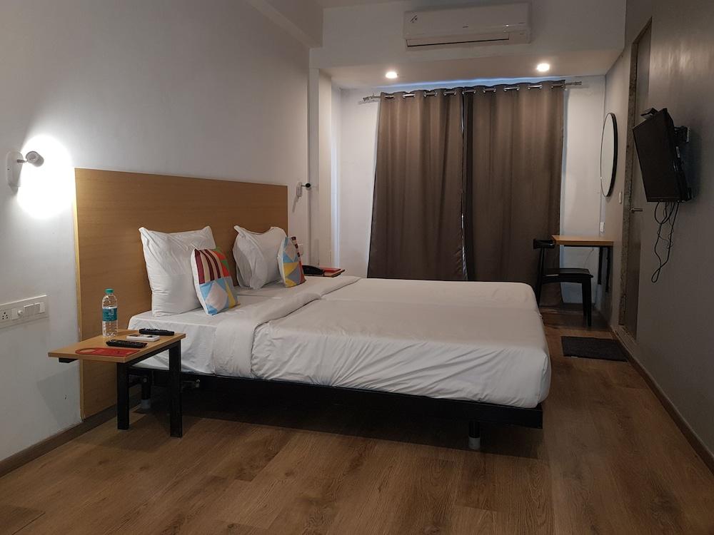 Hotel Unicontinental Bombay Eksteriør billede